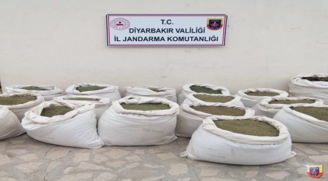 Diyarbakır'da 158 kilo esrar ele geçirildi
