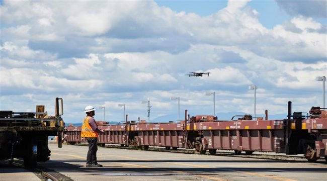 DJI, Rosenbauer iş birliğiyle dijital acil yardım sistemi geliştiriyor