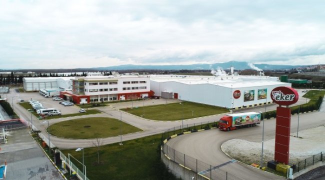 Eker, halkın süt ürünleri ihtiyacını karşılamak için üretime devam ediyor