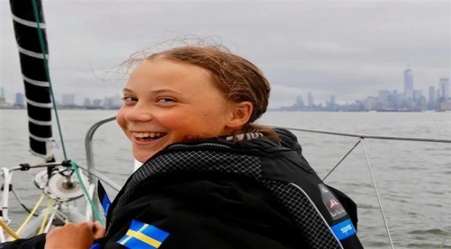 Greta Thunberg corona savaşı için 100 bin Dolar bağışladı