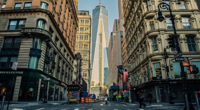 New York' ta sokağa çıkma yasağı uzatıldı