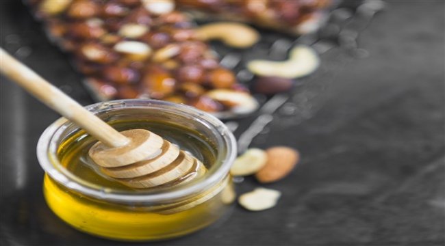 Rahat bir ramazan geçirmek için şeker değil bal kullanılmalı