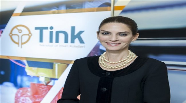 Tink Okulları Kurucusu Zeynep Dereli, "Yılın Kadın Girişimcisi" seçildi