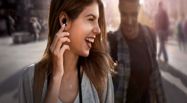 Yeni yazılım güncellemeleri sayesinde Samsung Galaxy Buds kulaklığınızla daha fazlasını yapın