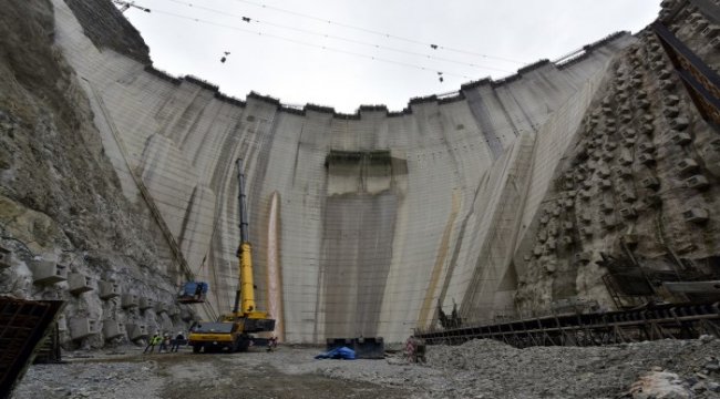 Yusufeli Barajı'nda yükseklik 200 metreye ulaştı
