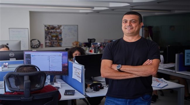 65 yaş üstü evden çıkamayınca dijital dünyayla tanıştı