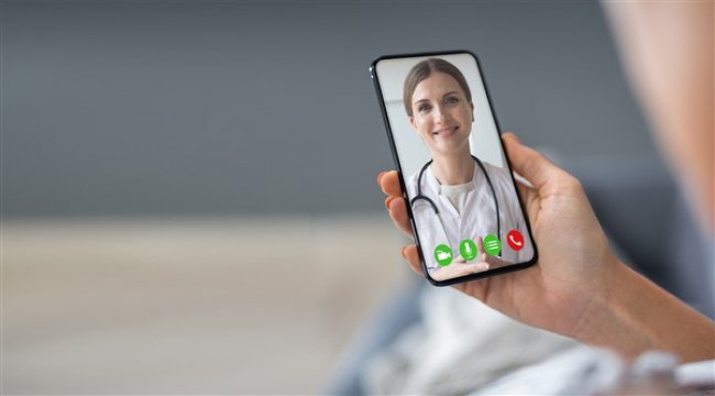 AXA Sigorta’dan “Doktor Danışma Hattı” hizmeti