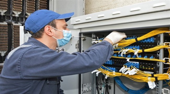 “Baktelecom” “İçərişəhər” qoruğu və mərkəzi küçələrdə optik şəbəkəyə keçidi sürətləndirib