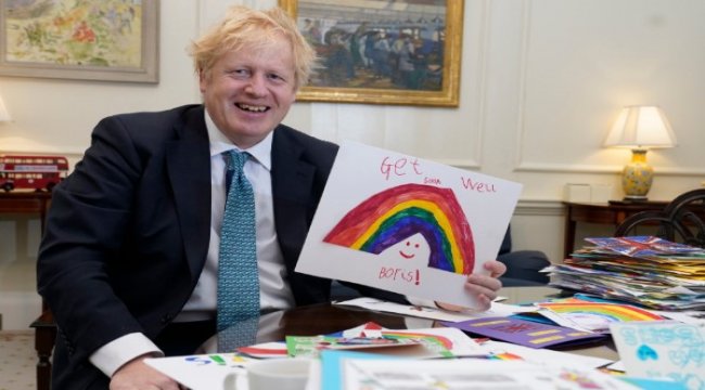 Boris Johnson'ın yeni doğan oğluna doktorlarının adı verildi