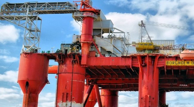 Crude Oil- 100 günlük ortalamadan satış geldi