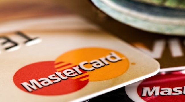Dünyada 10 kişiden 8’i temassız ödemeyi tercih ediyor