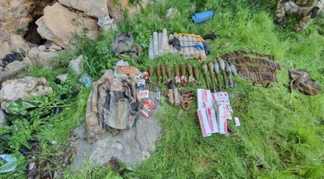 Hakkari'de mühimmat ele geçirildi
