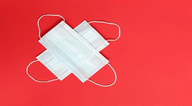 Koronavirüsle savaşta tıbbi malzemeleri sterilize etmeye devam ediyor