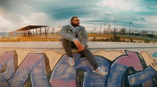 Kozmos, Ege Çubukçu ve Bandit Beatz yeni bir projeyle dinleyici karşısına çıkıyor