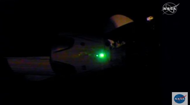 SpaceX’in Crew Dragon kapsülü ve ISS kenetleniyor