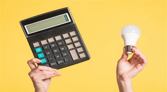 Tüketiciler en çok Salı ve Cuma günü elektrik tedarikçisi değiştiriyor