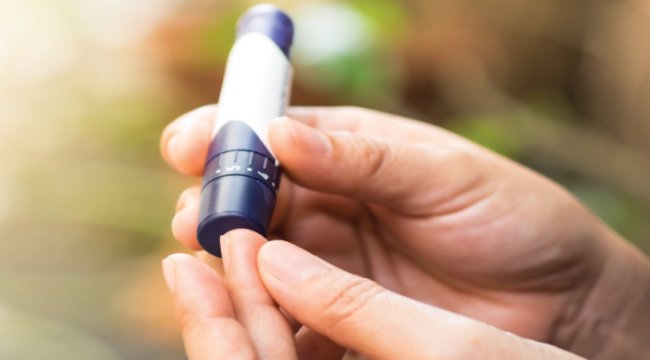 Diyabet hastalarında diş eti problemi 3 Kat fazla görülüyor
