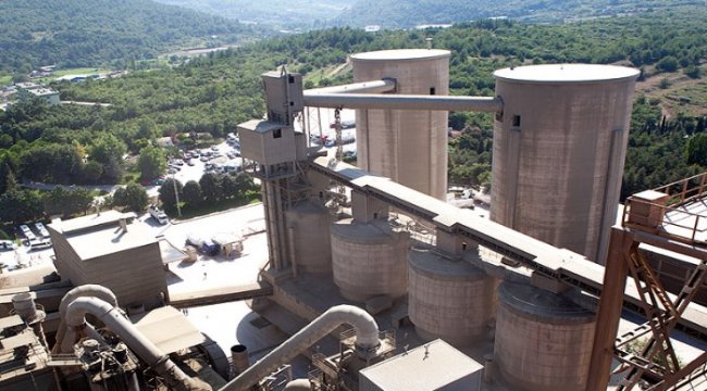 İmalat Mayıs’ta dipten toparlandı, halen daralma pozisyonunda