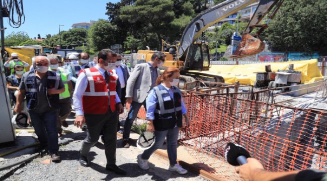 İmamoğlu: Orhan Veli'nin mezarını maneviyatına uygun şekilde tasarlamak bizim bir borcumuz