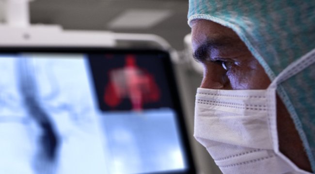 Philips Vakfı ve Philips Türkiye,covid-19 mücadelesi için Türkiye acil tıp derneği ile iş birliği yapıyor
