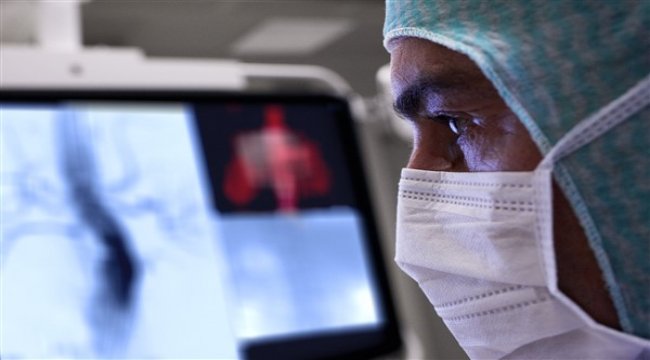Philips Vakfı ve Philips Türkiye, covid-19 mücadelesi için Türkiye Acil Tıp Derneği ile iş birliği yapıyor
