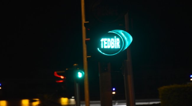 Trafik lambalarından farkındalık mesajı