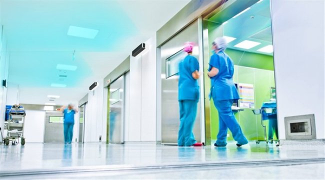 Covid-19’a yol açan virüsleri saniyeler içinde etkisiz hale getiren UV-C aydınlatma ürün portföyünü yatırımlarıyla genişletiyor