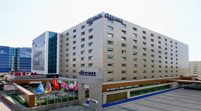 Divan Otelleri güvenli turizm belgesi ile hizmet vermeye başladı