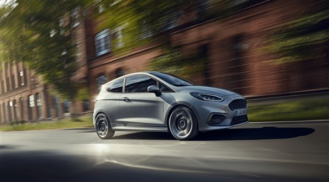 Falken Sincera SN110 Premium aşınma ve tutuş teknolojilerini geniş kitlelerin faydasına sunuyor