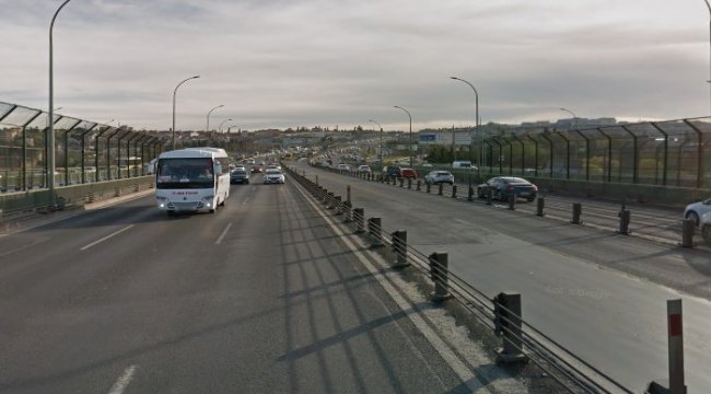Haliç köprüsü bakıma alındı, Metrobüs hattı tek şeritten çalışıyor