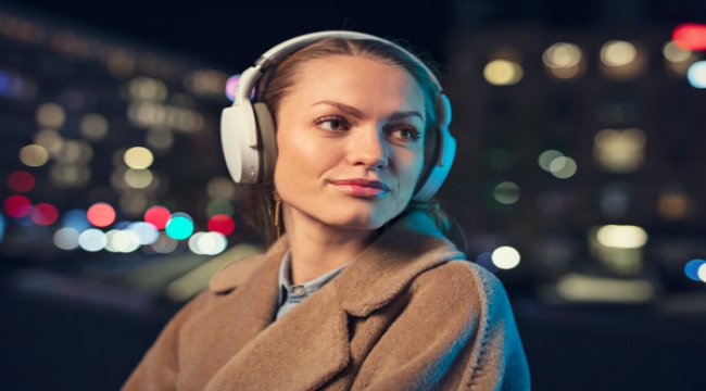 İşte tarzından ödün vermeyenler için ADAPT 360 kulaklık