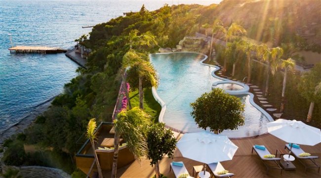 Le Meridien Bodrum Beach Resort'un konforlu konaklama deneyimlerini yaşayın