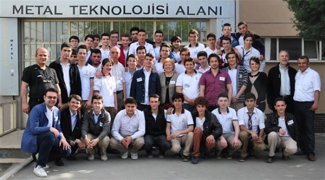 LGS’de tercih yapacak öğrencilere, meslek lisesi çağrısı