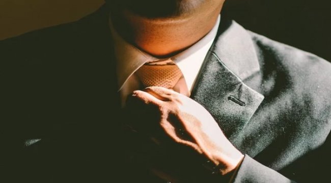 ​Meslek seçiminde çok boyutlu düşünmek gerekiyor