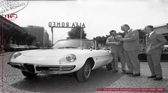 Sinema dünyasının yıldızı Alfa Romeo Spider “Duetto”