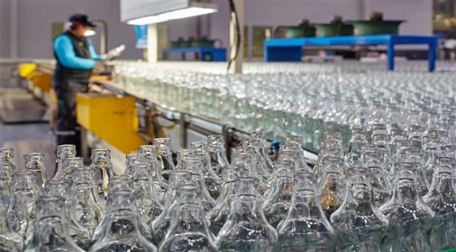 Şişecam’ın ilk yarıdaki net satışları 8,8 milyar TL seviyesine yükseldi