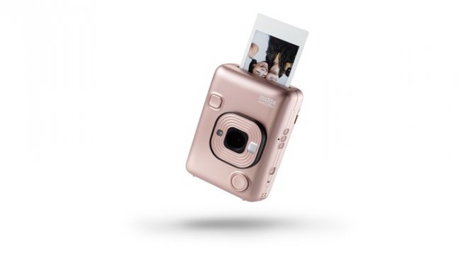 Tatil bavulunuzda Fujifilm’in rengarenk Instax modellerine yer açın