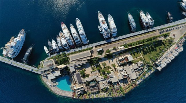 Yalıkavak Marina'nın seçkin "Ada Bölgesi" dünyanın en lüks markalarının buluşma noktası