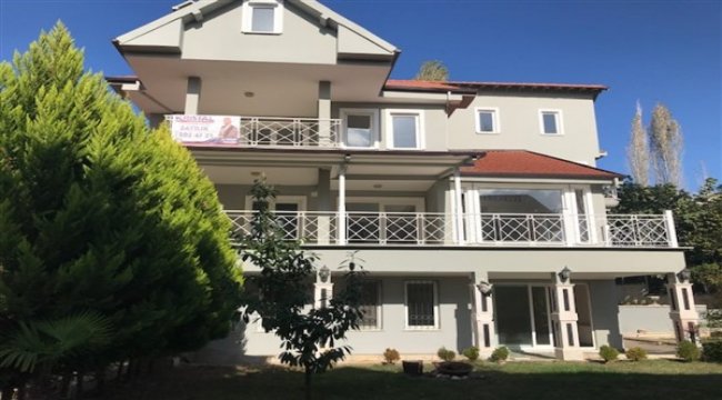 Faizler düştü, gayrimenkul yatırım danışmanlığı'na talep patladı