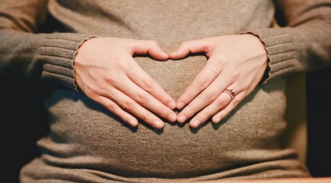 Gebelik kaybı korkusu ile bebek hayalinizi ertelemeyin