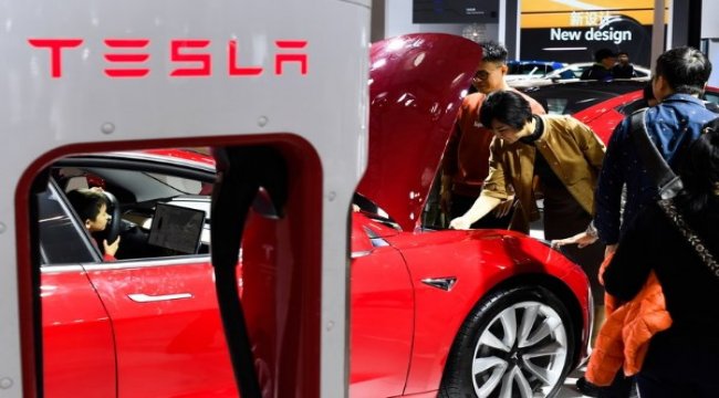 Tesla Çində istehsal edəcəyi Model Ys üçün sifarişlər almağa başlayır