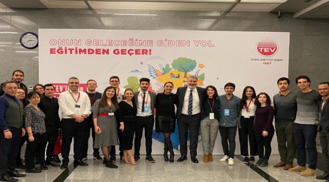 Türk Eğitim Vakfı (TEV) bursiyerleriyle dijital mezuniyet töreninde buluştu