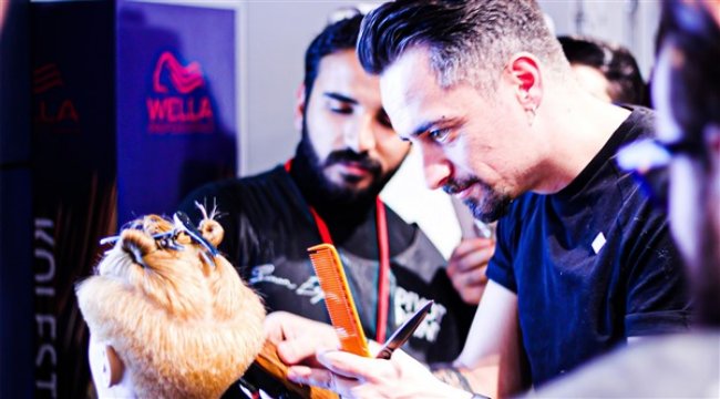 Ünlü kuaför salgın sonrası en önemli saç bakım yöntemlerini anlattı