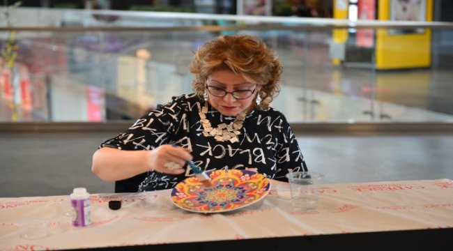 Üreten kadınlar seramik sanatı ile tanışıyor
