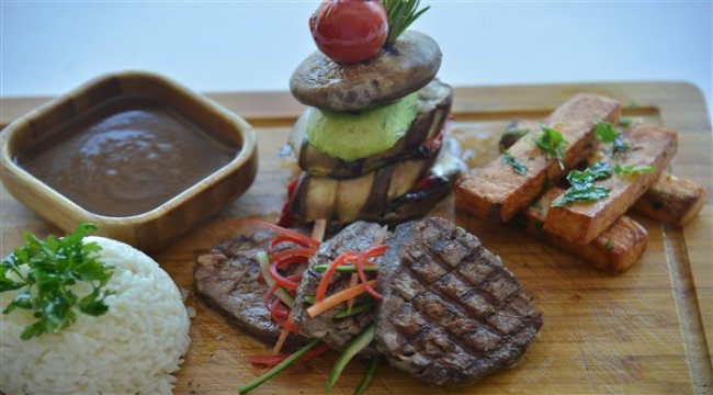 Adalar Roof Restaurant’ın terasında adalar keyfi
