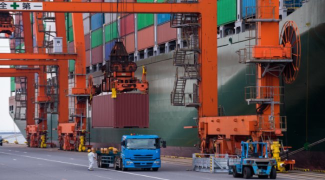 Ağustos ayında 1 milyar 12 milyon dolarlık ihracat