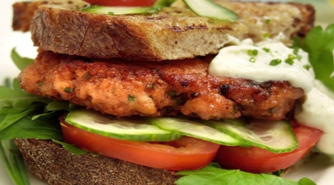 Çocukların seveceği birbirinden lezzetli somonlu tarifler