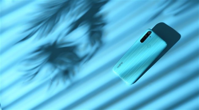 realme 6i eğlenceseverlerin yüzünü güldürüyor