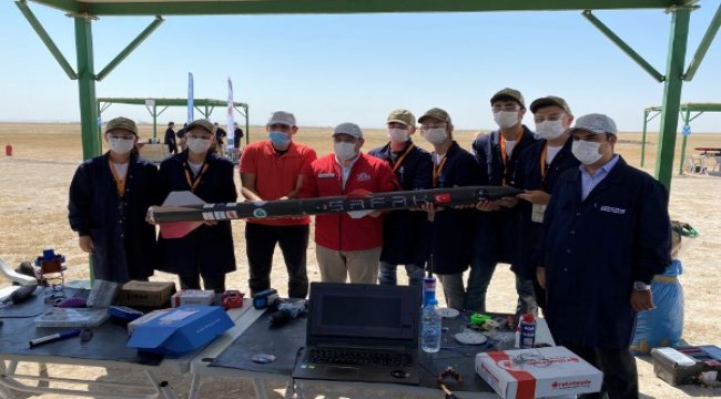 TEKNOFEST roket yarışması nefes kesti