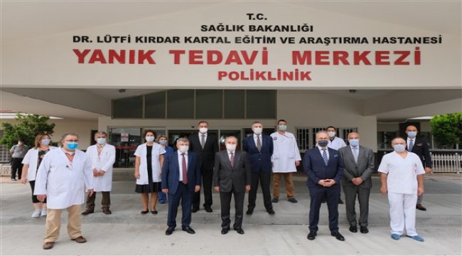 TİSK Mikrocerrahi Vakfı, yaptığı bağışlarla sağlık sistemimizi desteklemeye devam ediyor